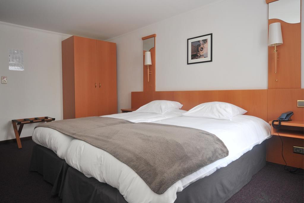 Du Perron Hotel